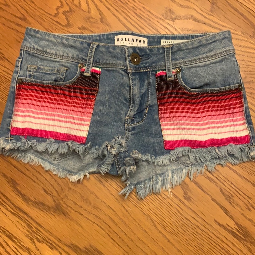 Bullhead shorts
